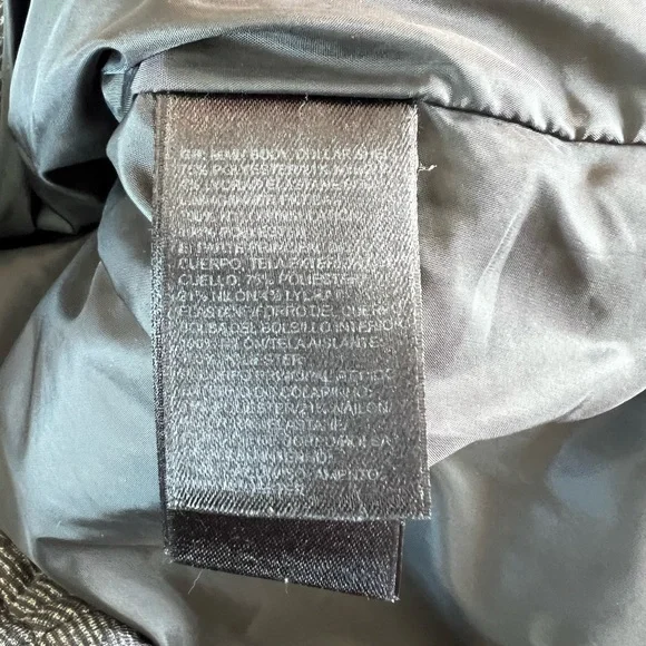 The North Face Women’s Pseudio Vest - Picture 5 of 11